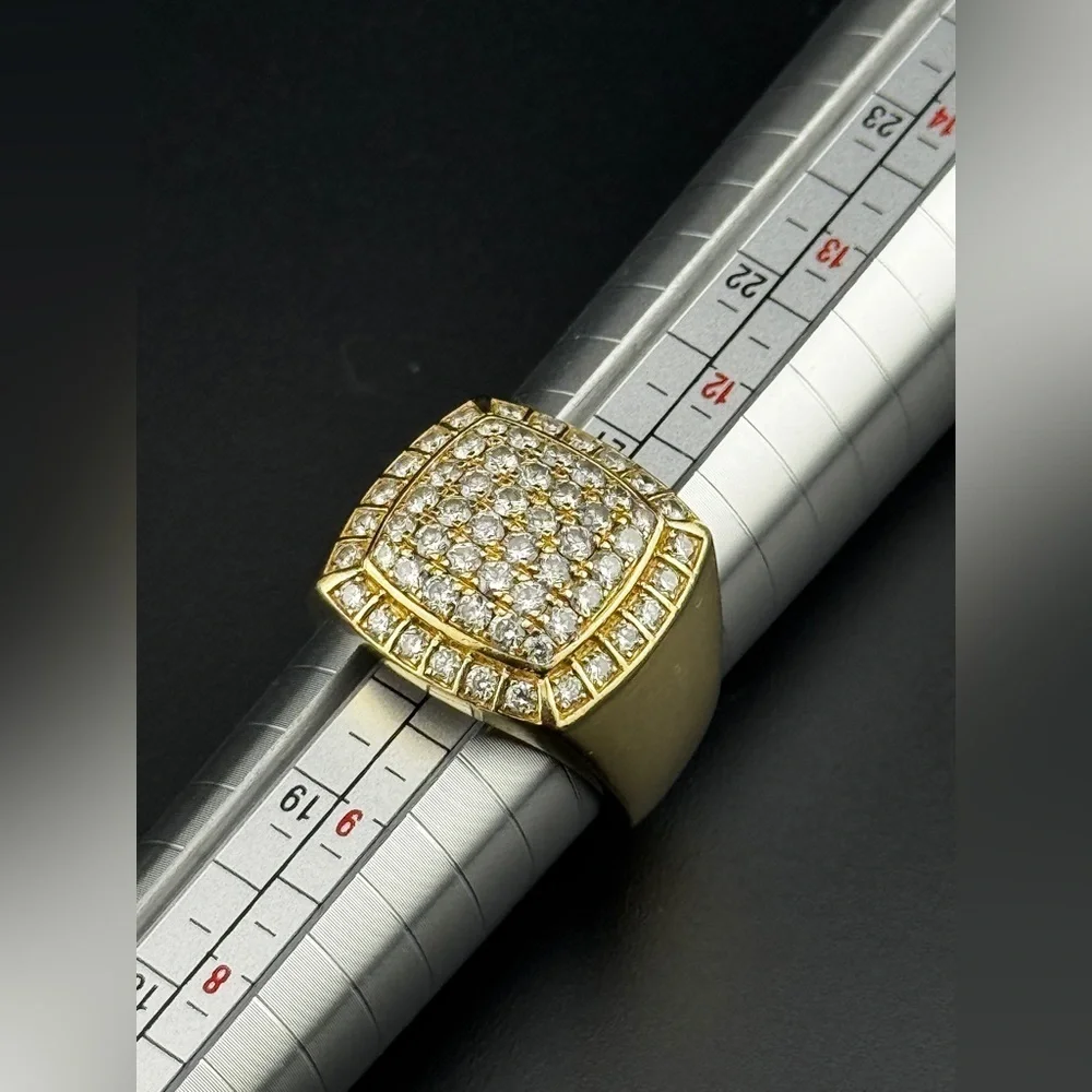 14K Yellow Gold Men’s Diamond Ring Square Cluster Round 2.0 Ct Weights 9.7 Grams
